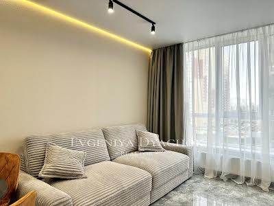 квартира за адресою Київ, Генерала Грекова вул., 4