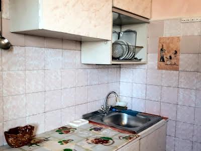 квартира за адресою Вахтанга Кікабідзе вул. (Булгакова), 2