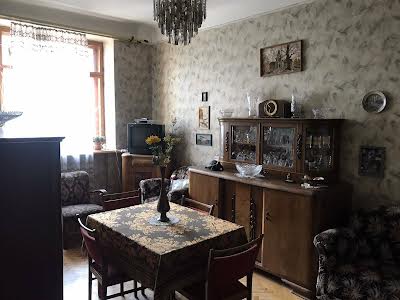 квартира за адресою Велика Васильківська вул. (Червоноармійська), 132