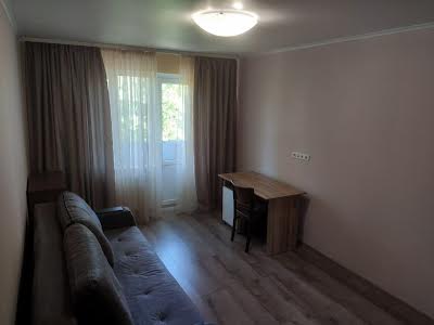 квартира за адресою Зодчих вул., 30