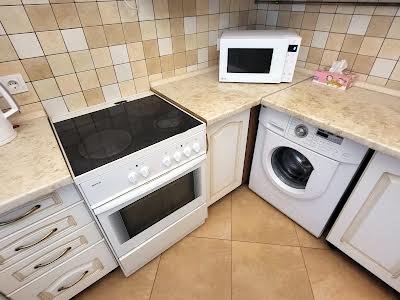 квартира по адресу Патриарха Мстислава Скрипника ул., 11