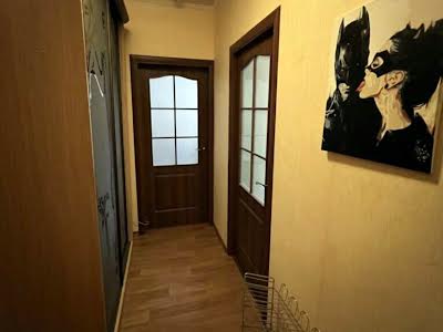 квартира по адресу Софии Русовой ул., 3