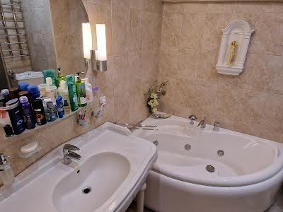 квартира за адресою Ентузіастів вул., 41