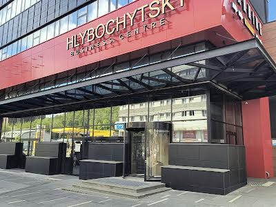 комерційна за адресою Глиибочицька, 44