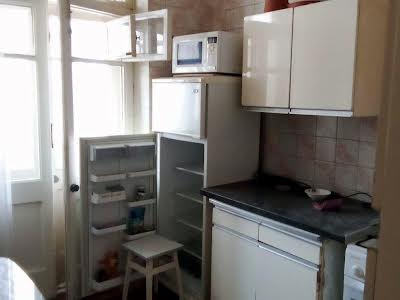 квартира за адресою Конституции площ., 2/2