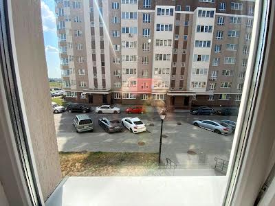 квартира за адресою Приозерний бульв., 5а