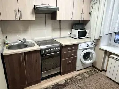 квартира за адресою Ялтинська вул., 6