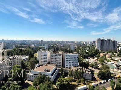 квартира за адресою Авіаконструктора Ігоря Сікорського вул. (Танкова), 1