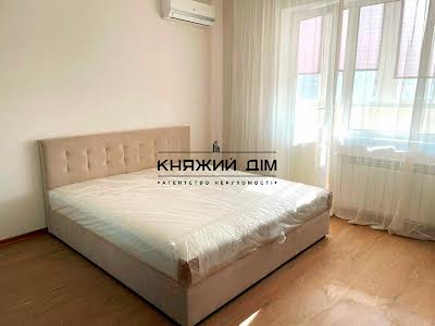 квартира за адресою Урлівська вул., 21-Б