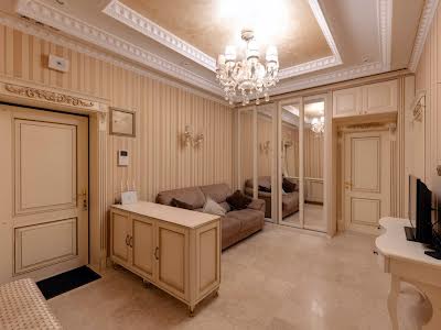 квартира по адресу Василия Тютюнника ул. (Анрі Барбюса), 37/1