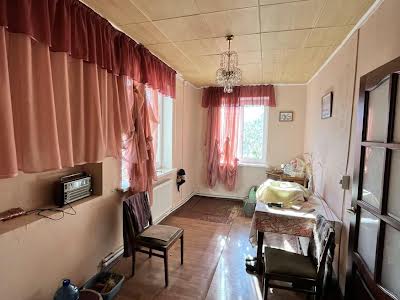 будинок за адресою с. Кучаків, Молодіжна вул., 35