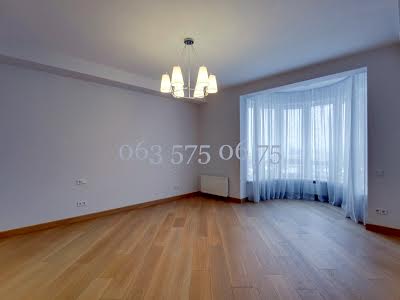 квартира по адресу Институтская ул., 18А