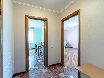 квартира по адресу Дарницкий бульв., 10а
