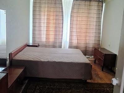 квартира за адресою Братиславська вул., 8