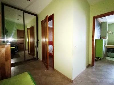 квартира за адресою Соборна вул., 46