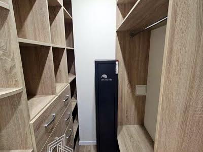 квартира по адресу Драгоманова ул., 2