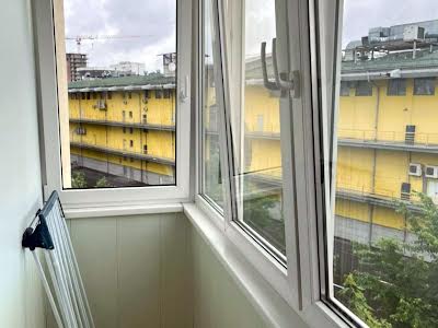 квартира по адресу Оболонский просп., 9-А