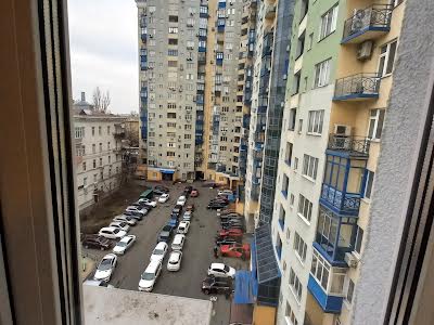 квартира за адресою Князів Острозьких вул. (Московська), 46/2