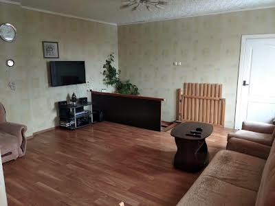 квартира по адресу Стельмаха Михаила ул., 6