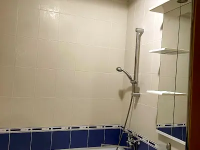 квартира за адресою Голосіївський просп. (40-річчя Жовтня), 9