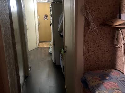 комната по адресу Ореста Левицкого ул. (Академіка Курчатова), 8