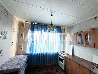 квартира за адресою Композитора Лятошинського вул., 12