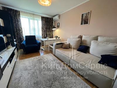 квартира за адресою Деміївська вул., 55