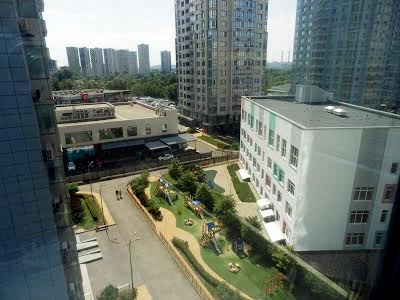квартира за адресою Дніпровська набережна вул., 14
