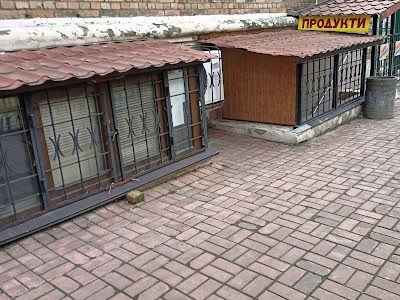 комерційна за адресою Трехсвятительская, 9