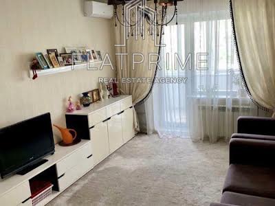 квартира по адресу Драгоманова ул., 23