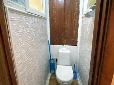 квартира за адресою Київ, Романа Ратушного вул. (Волгоградська), 33