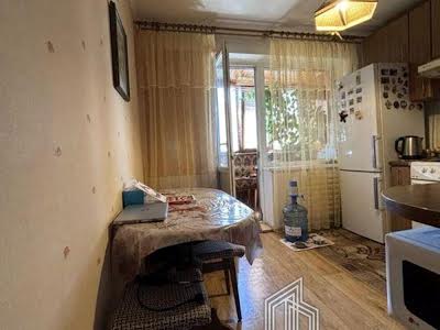 квартира за адресою Свободи просп., 30