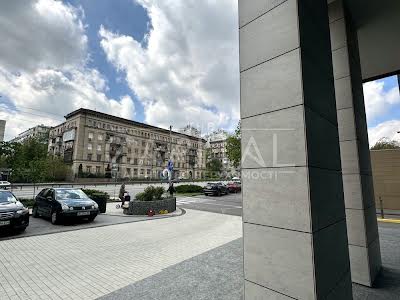 коммерческая по адресу Берестейский просп. (Победы), 42