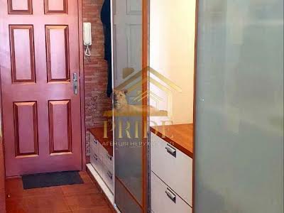квартира за адресою Братиславська вул., 7А