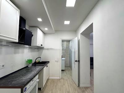 комерційна за адресою Ірпінь, Білокур вул. (Курська), 8а