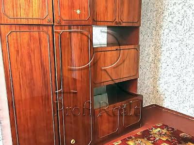 квартира за адресою Зодчих вул., 4