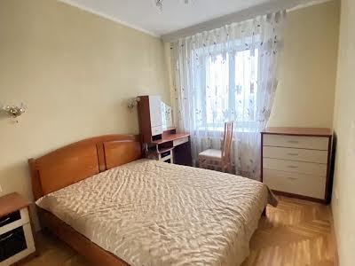квартира по адресу Николая Ушакова ул., 34-А