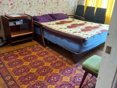 квартира за адресою Ірини Бекешкіної вул. (Генерала Карбишева), 10