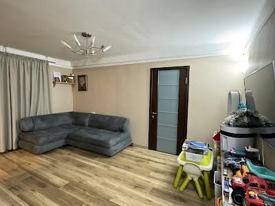 квартира за адресою Мілютенка вул., 28 А