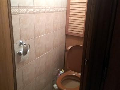 квартира за адресою Братиславська вул., 44/2