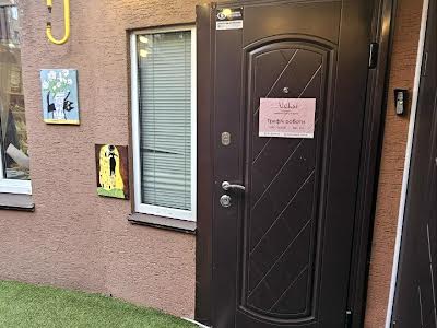 коммерческая по адресу Боголюбова ул., 20