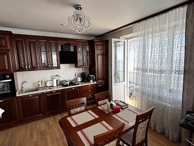 квартира за адресою Михайла Гришка вул., 9