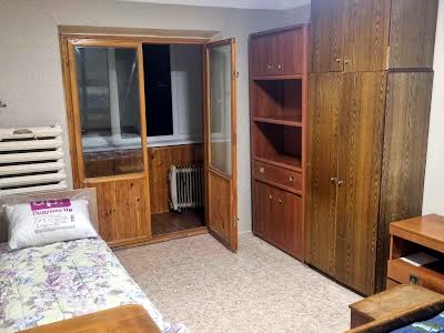 квартира за адресою Флоренції вул., 12-А