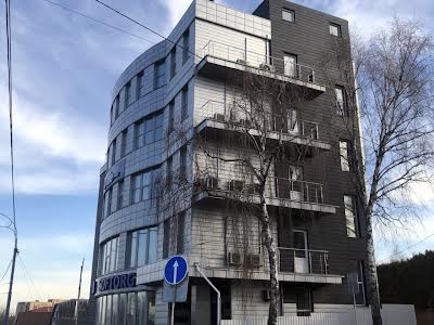 комерційна за адресою Валерія Лобановського просп. (Червонозоряний), 82