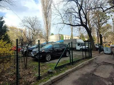 квартира за адресою Верховинна вул., 18