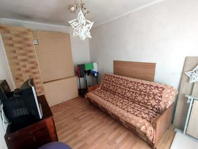дом по адресу с. Кищинцы, Сонячна, 9