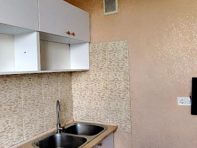 квартира за адресою Михайла Котельникова вул., 87