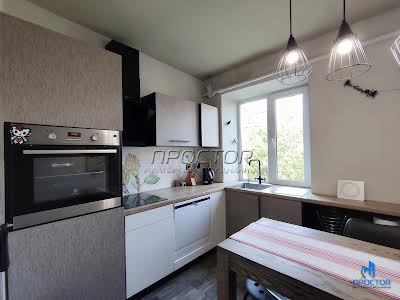 квартира за адресою Джона Маккейна вул. (Івана Кудрі), 9