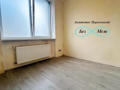 квартира по адресу с. Софиевская борщаговка, Молодіжна ул., 4