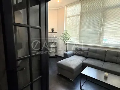 квартира за адресою Шота Руставелі вул., 20